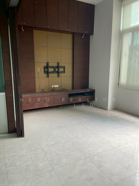 For Rent Bangkok Home Office Town In Town Lat phrao Wang Thonglang BRE26136, Bangkok, Phlapphla, Wang Thonglang, Bangkok, , 250 sqm, Office Space For Rent, by Hero Realtor Co., Ltd., 500018708 - DDproperty.com