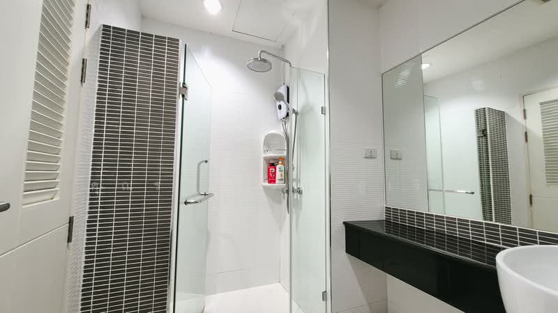 The Fourwings Residence, Bangkok, 335 Srinakarin, Hua Mak, Bang Kapi, Bangkok, 1 Bedroom, 67 sqm, Condo For Rent, by คุณรวีวรรณ อู่เงิน, 500018730 - DDproperty.com