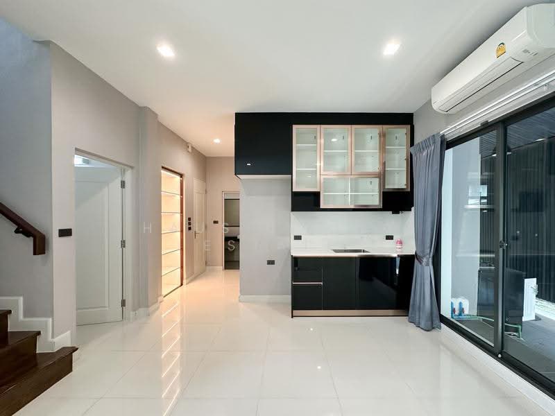 Bangkok Boulevard Signature Sathorn-Ratchaphruek, Bangkok, 72 Bangwaek Road, Bang Chuek Nang, Taling Chan, Bangkok, 4 Bedrooms, 356 sqm, Single Detached House For Sale, by Haus Living Estate, 500018894 - DDproperty.com