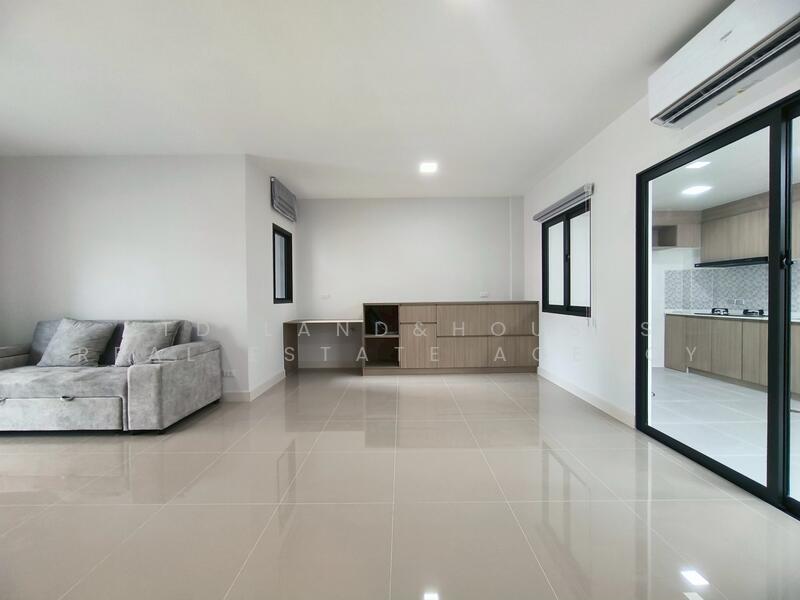 Pleno Sukhumvit-Bangna 3, Samut Prakan, 78 Bangna-Trad Road, Bang Kaeo, Bang Plee, Samut Prakan, 3 Bedrooms, 150 sqm, Townhouse For Rent, by YTD Land&houses Real Estate Agency, 500019145 - DDproperty.com
