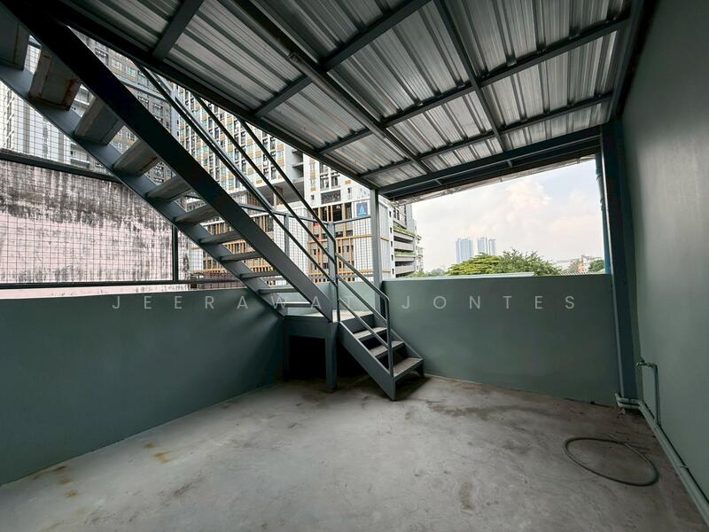 For Rent - Tenement house 3 storey Tao Poon, Bangkok