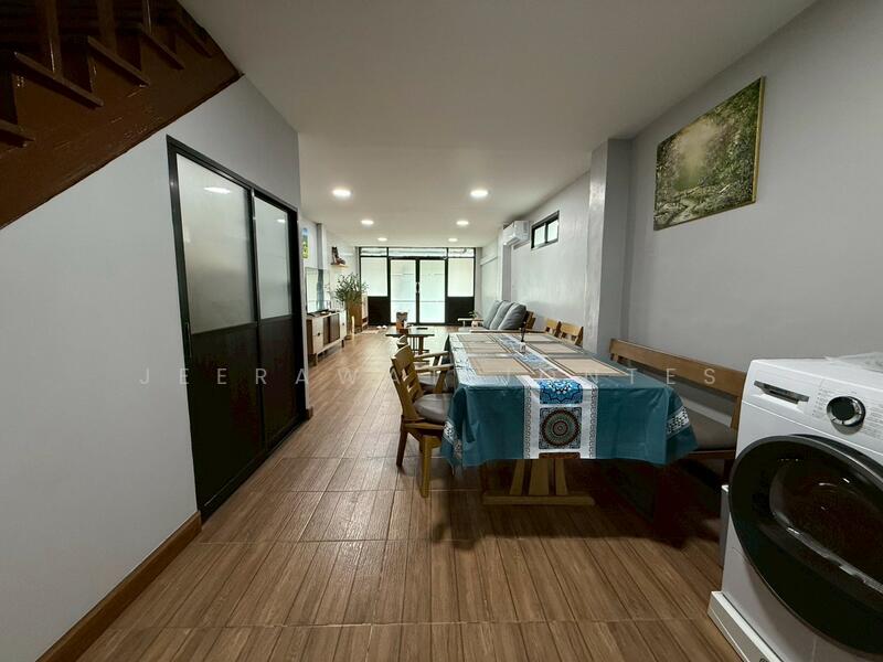 For Rent - Tenement house 3 storey Tao Poon, Bangkok