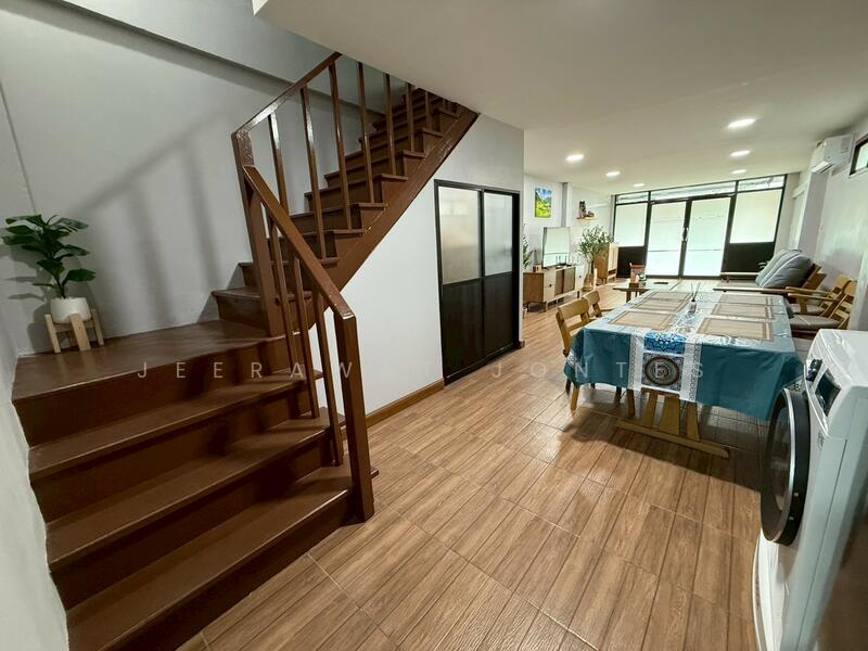 For Rent - Tenement house 3 storey Tao Poon, Bangkok