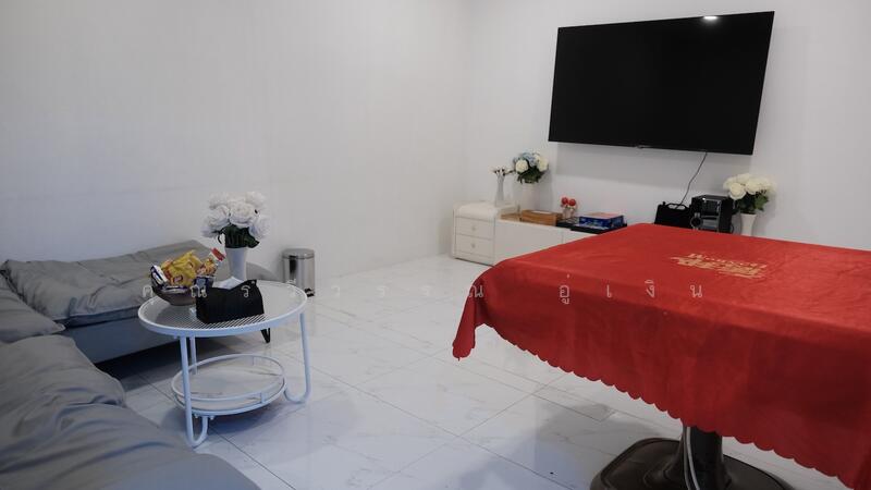 For Rent - Modern 2-Story Pool Villa in Udom Suk 42, Bangkok