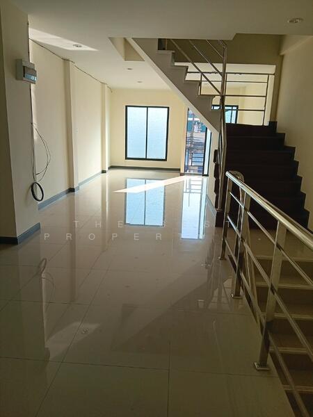 For Sale - โครงการเดอะเน็กซ์พลาซ่า สะพานสี่ (The Next Plaza), Rayong