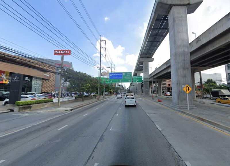 ขาย - ขายที่ดินพร้อมสิ่งปลูกสร้าง รามอินทรา 5 ใกล้ MRT รามอินทรา 3, กรุงเทพ