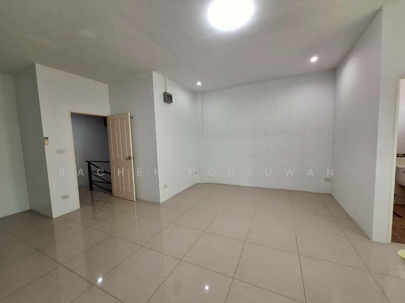 ให้เช่า - หมู่บ้านสัมมากร รามคำแหง112, กรุงเทพ