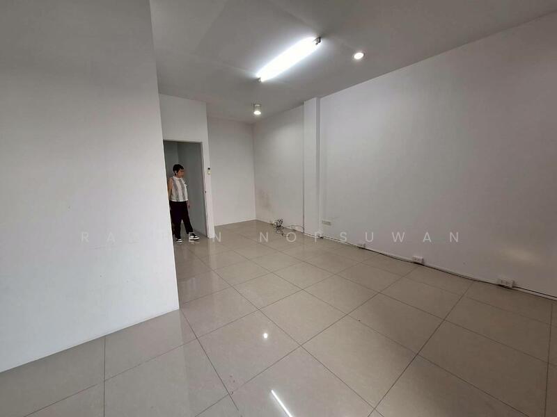 ให้เช่า - หมู่บ้านสัมมากร รามคำแหง112, กรุงเทพ