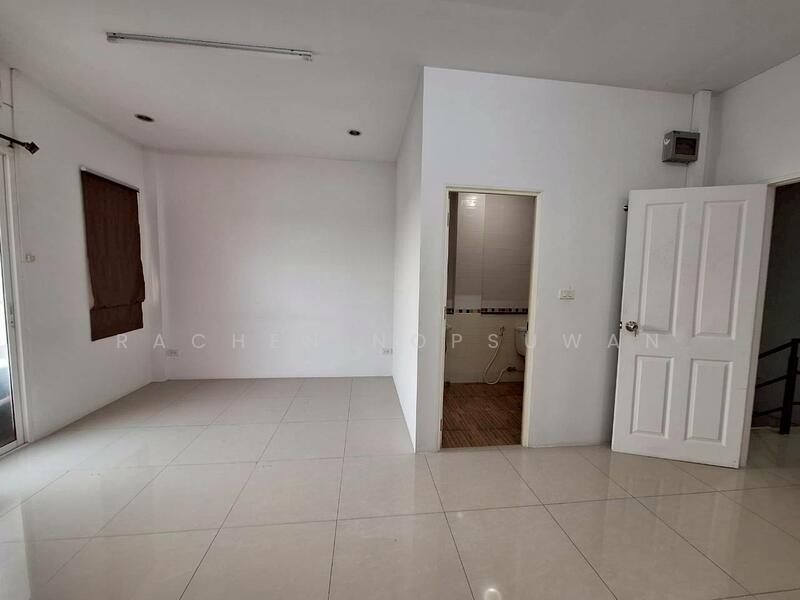 ให้เช่า - หมู่บ้านสัมมากร รามคำแหง112, กรุงเทพ