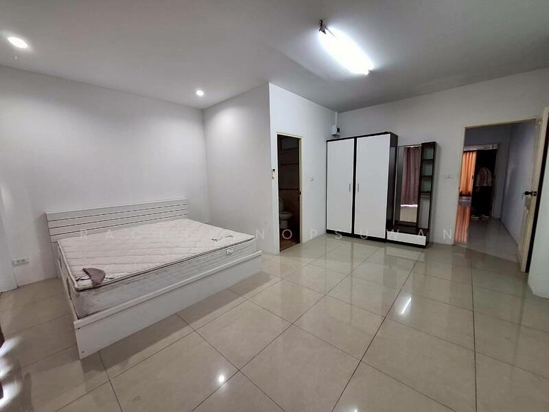 ให้เช่า - หมู่บ้านสัมมากร รามคำแหง112, กรุงเทพ