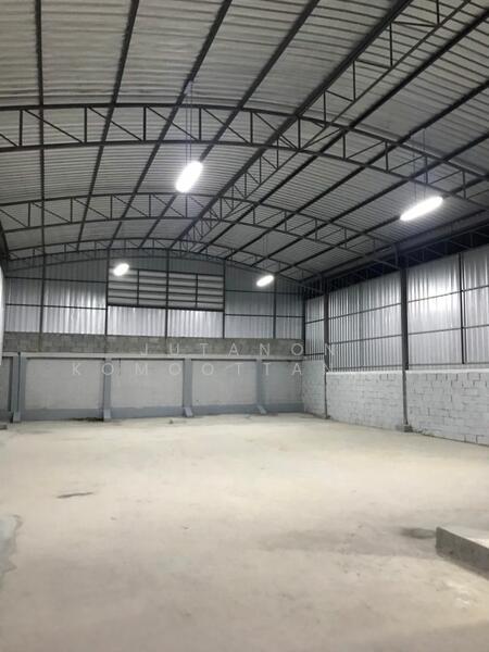 ให้เช่าโกดัง โรงงาน โครงการดีเจริญ แยกบางน้ำจืด ขนาดเริ่มต้น 100 ถึง 1,500 ตร.ม. ไฟฟ้า 3 เฟส, Samut Sakhon, Bang Nam Chut, Muang Samut Sakhon, Samut Sakhon, , 100 sqm, Warehouse/Factory For Rent, by Jutanon Komoottanaruk, 500019884 - DDproperty.com