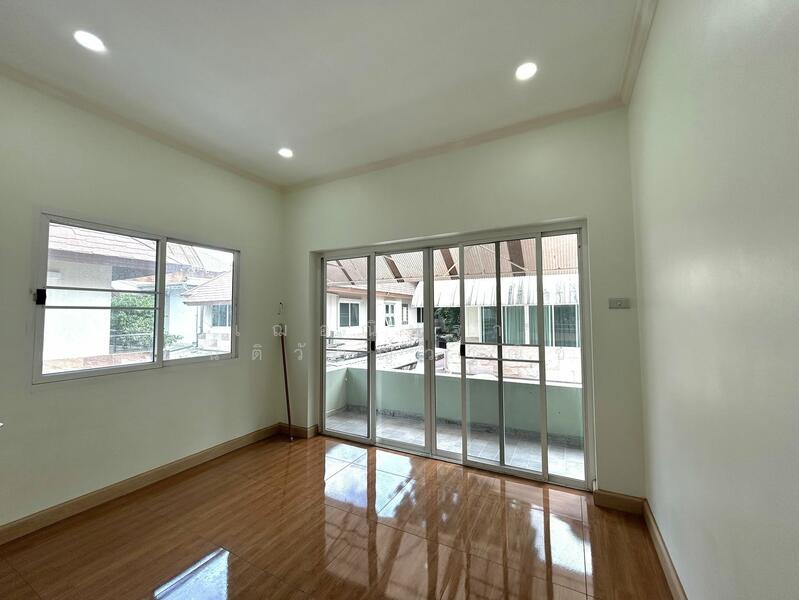 For Rent - ให้เช่าบ้าน เกษตร-นวมินทร์ ถนนนวลจันทร์ ตกแต่งใหม่ ทำเลดี เนื้อที่ 90ตรว. 4ห้องนอน 3ห้องน้ำ, Bangkok