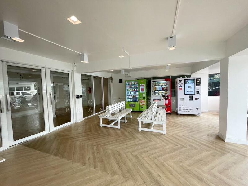 ขาย - ขาย Apartment ศรีนครินทร์ เมืองสมุทรปราการ อพาร์ตเมนต์ทำเลทอง ใกล้รถไฟฟ้า เดินทางสะดวก, สมุทรปราการ