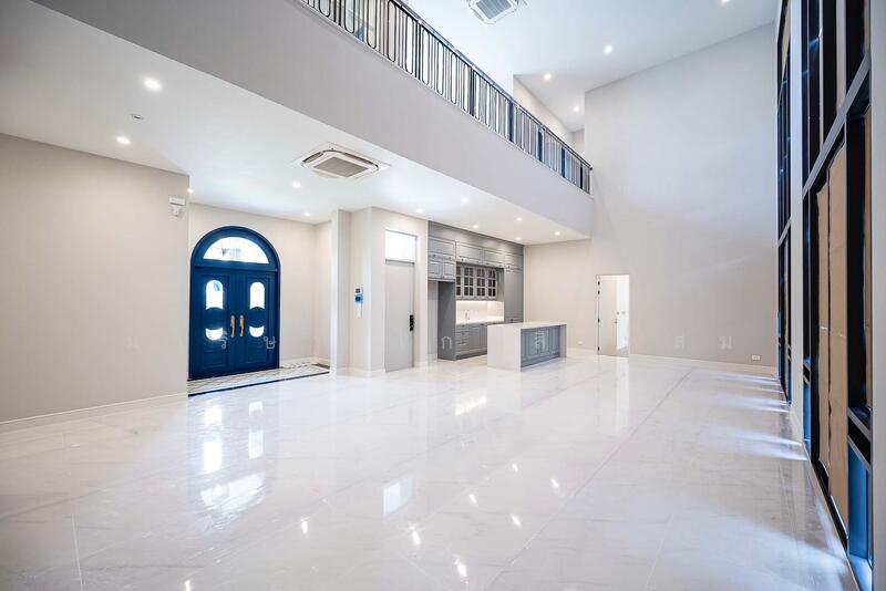 Narasiri Krungthep Kreetha, Bangkok, 69 Soi Pracha Ruamjai, Hua Mak, Bang Kapi, Bangkok, 4 Bedrooms, 554 sqm, Single Detached House For Sale, by มาริษา ไกรสิงห์สม, 500020380 - DDproperty.com