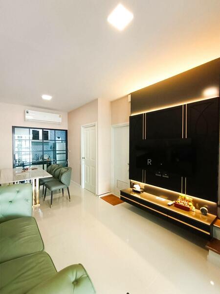 The Thamm Ratchaphruek - Sirindhorn, Nonthaburi, Bang Kruai-Chong Tanom Road, Wat Chalo, Bang Kruai, Nonthaburi, 4 Bedrooms, 120 sqm, Townhouse For Sale, by ศุภวัฒน์ ไชยสาร, 500020386 - DDproperty.com