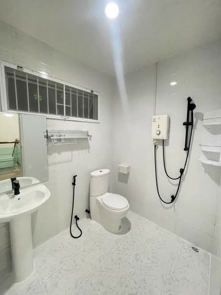 หมู่บ้านสุขุมวิทไลท์ บางปะกง (Sukhumvit Lite Bang Pakong), ฉะเชิงเทรา, บางสมัคร, บางปะกง, ฉะเชิงเทรา, 120 ตร.ม., บ้านแฝด ขาย, โดย The Best Property กุ้ง, 500020399 - DDproperty.com