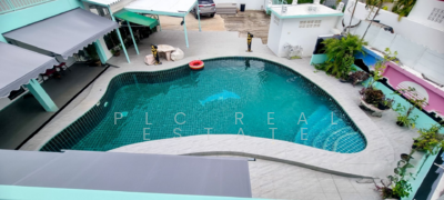 ขาย - เรสซิเดนซ์หรู 3 ชั้น สำหรับขาย ในบางเสร่, ชลบุรี