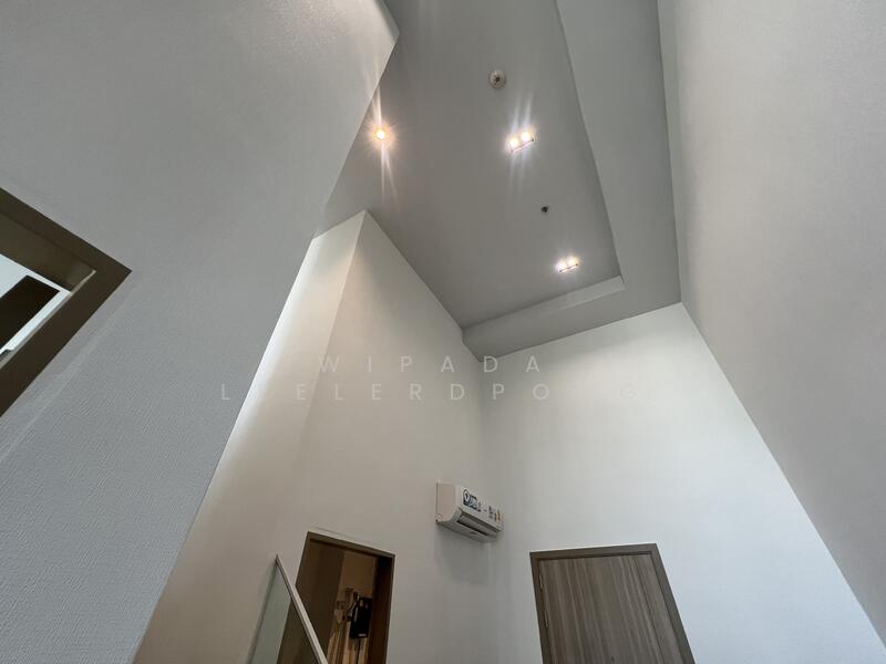 For Sale - Altitude Unicorn Sathorn-Tha Phra, Bangkok