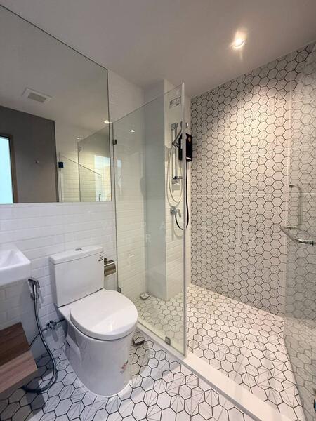 For Sale - Altitude Unicorn Sathorn-Tha Phra, Bangkok