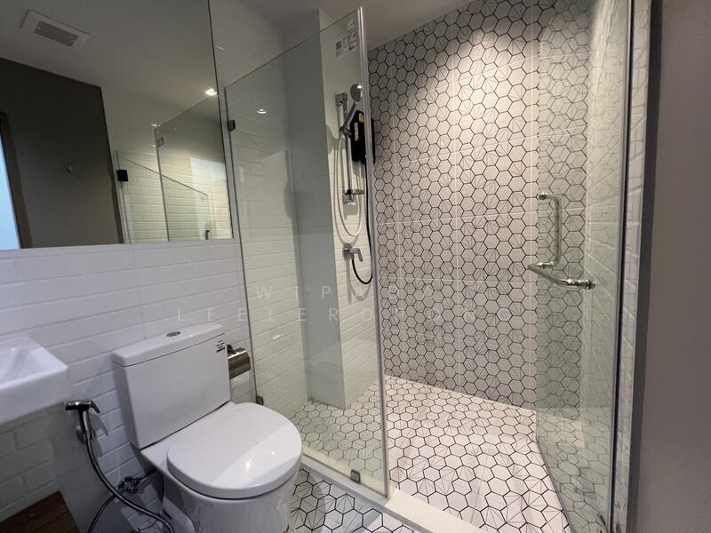 For Sale - Altitude Unicorn Sathorn-Tha Phra, Bangkok