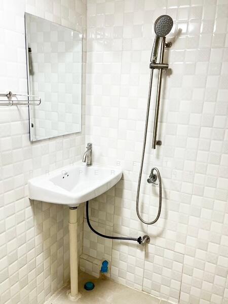 ขาย - หมู่บ้านสินพัฒนา สวนใหญ่, นนทบุรี