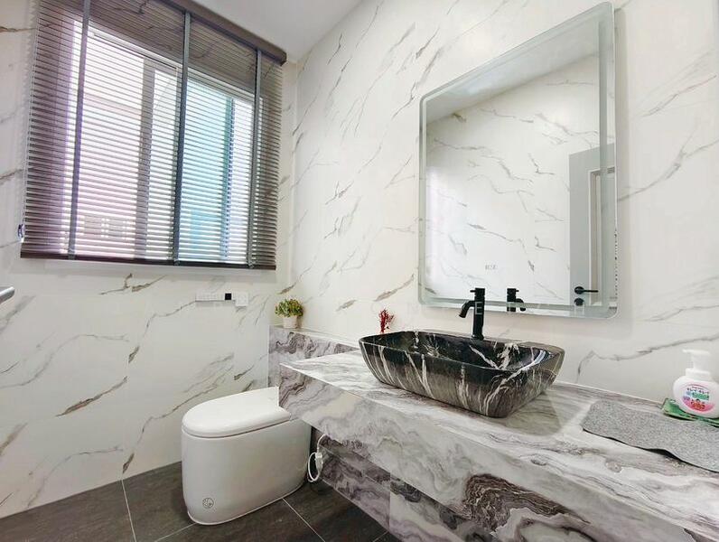 For Sale - The Happiness Exclusive Pool Villa Bangsaen, Chon Buri (Pattaya)