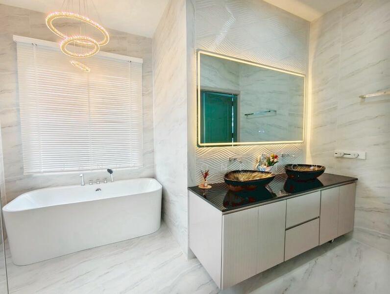 For Sale - The Happiness Exclusive Pool Villa Bangsaen, Chon Buri (Pattaya)