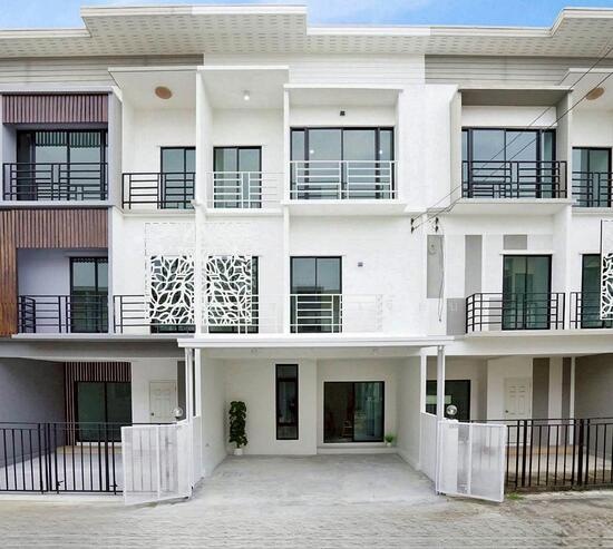 ทาวน์โฮม 3 ชั้น สไตล์โมเดิร์น #หมู่บ้านแอทไนซ์ วัชรพลซอย 9 – เทพรักษ์ ...