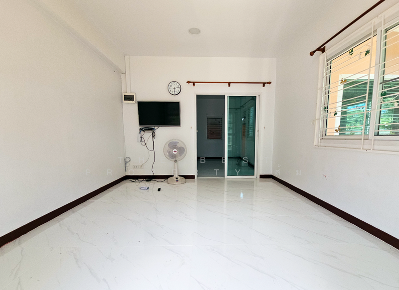 ขาย - บ้านเดี่ยวพร้อมที่ดินศรีราชา ชลบุรี, ชลบุรี