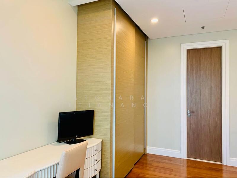 Bright Sukhumvit 24, Bangkok, Sukhumvit 24 Alley, Khong Tan, Khlong Toei, Bangkok, 1 Bedroom, 67 sqm, Condo For Rent, by Phatcharanan Kittiananchat, 500021727 - DDproperty.com
