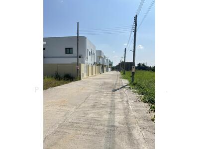 ขาย - ที่ดิน 193 ตร.ว. ในหมู่บ้านพูลวิลล่า หางดง – สันผักหวาน เชียงใหม่, เชียงใหม่