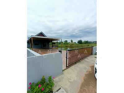 ขาย - บ้านเดี่ยว โคกศรี บ้านค้อ บ้านเดี่ยว 200 ตรว.พร้อมสระ โนนเรือง-บ้านค้อ ขอนแก่น, ขอนแก่น