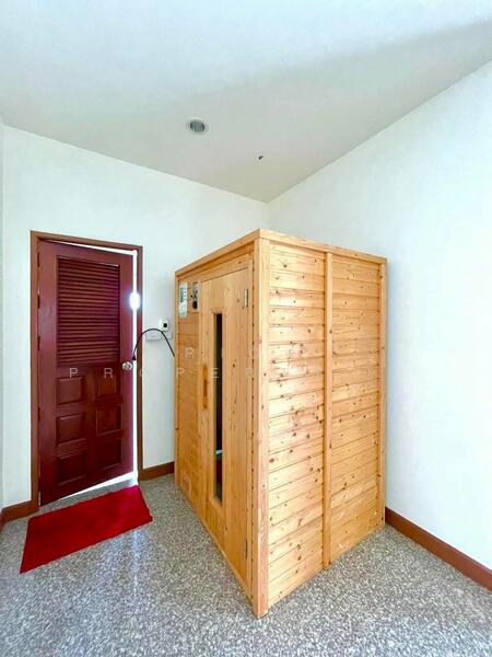 ขายด่วนบ้านหรู! 20 ล้านไม่ขาย ลดแรง แค่ 10.9 ล้านพอ!! พื้นที่ 251 ตร.ว. พร้อมเฟอร์นิเจอร์ทุกชิ้น, Udon Thani, Ban Chun, Muang Udon Thani, Udon Thani, 5 Bedrooms, 400 sqm, Single Detached House For Sale, by Rich property คุณพีรญา(จุ๋ม), 500021914 - DDproperty.com