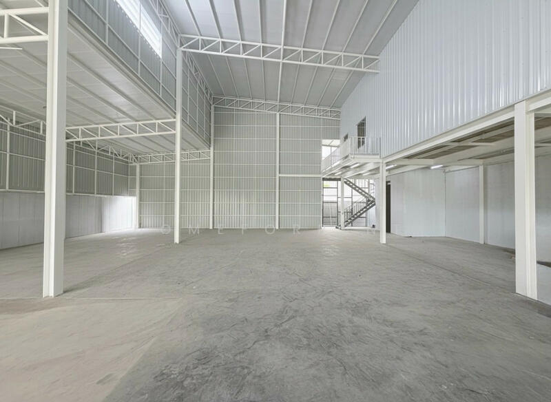 For Rent - โกดังให้เช่า พื้นที่ 750 ตร.ม. รับน้ำหนักได้ 3 ตัน/ตร.ม. ทำเลร่มเกล้า 23 ลาดกระบัง ไฟ 3 เฟส 100 แอมป, Bangkok