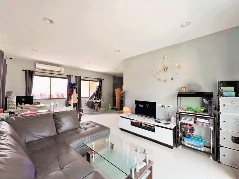 เพฟ มอเตอร์เวย์-ฉะเชิงเทรา, Chachoengsao, Saen Phu Dat, Ban Pho, Chachoengsao, 3 Bedrooms, 100 sqm, Single Detached House For Sale, by The Best Property ปู, 500022116 - DDproperty.com