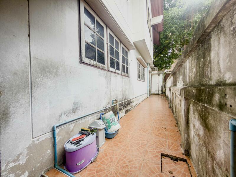 ขาย - บ้านเดี่ยว 2 ชั้น ซอย อัญสัมชัญ 15 ภาษีเจริญ, กรุงเทพ