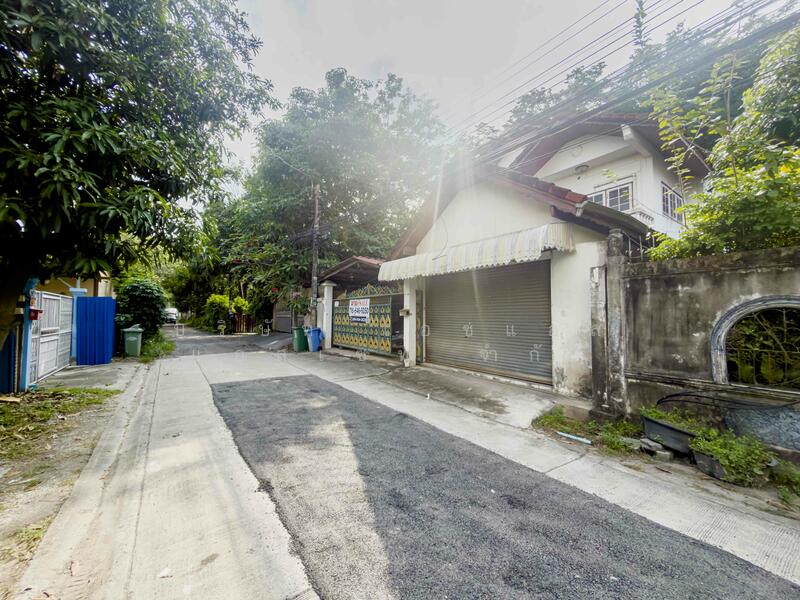 ขาย - บ้านเดี่ยว 2 ชั้น ซอย อัญสัมชัญ 15 ภาษีเจริญ, กรุงเทพ