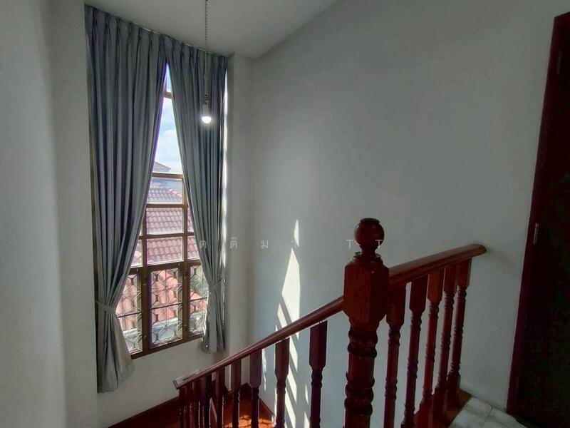 Single house, Nakniwat 17, Lat Phrao, opposite Lat Phrao District Office, Bangkok, Lat Phrao, Lat Phrao, Bangkok, 3 Bedrooms, 200 sqm, Single Detached House For Sale, by จิตติมา TT, 500022308 - DDproperty.com