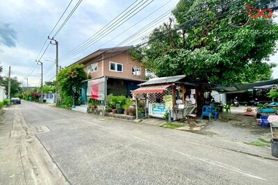 ขาย - ซอยนาคนิวาส14 ถนนนาคนิวาส แขวงลาดพร้าว, กรุงเทพ