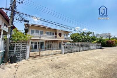 ขาย - ถนนอุดมสุข ซอยอุดมสุข26 แยก2 (ซอยพึ่งทรัพย์) แขวงบางนา เขตพระโขนง กรุงเทพมหานคร 10260, กรุงเทพ