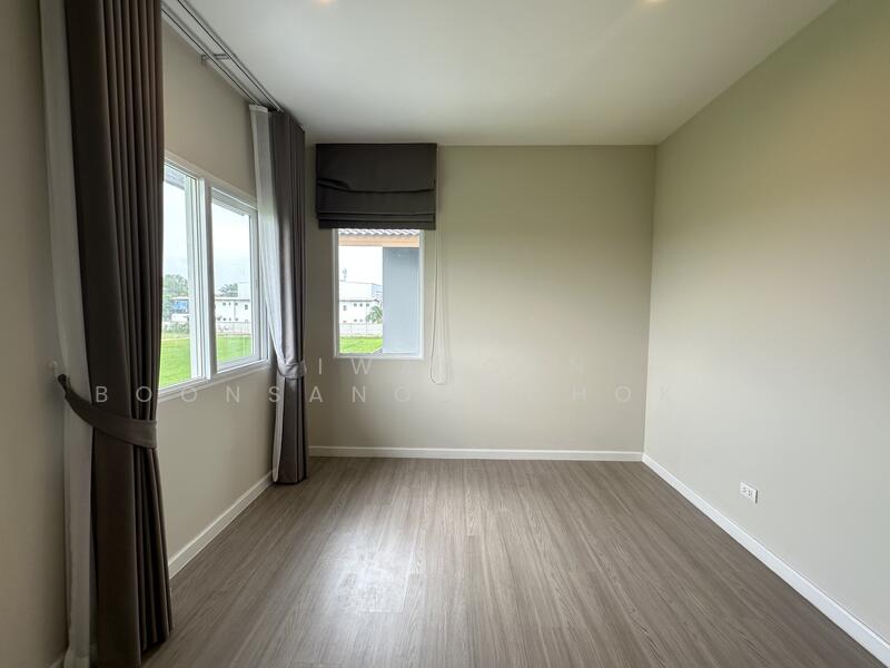 Anasiri Wongwaen-Lamlukka, Pathum Thani, Soi Bueng Kham Phroi, Bung Kham Proi, Lam Luk Ka, Pathum Thani, 3 Bedrooms, 152 sqm, Semi-Detached House (Twin House) For Sale, by Tiwakorn Boonsanongchokying, 500022700 - DDproperty.com