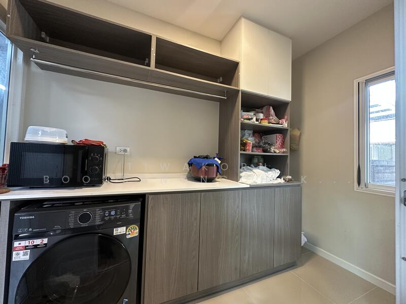 Anasiri Wongwaen-Lamlukka, Pathum Thani, Soi Bueng Kham Phroi, Bung Kham Proi, Lam Luk Ka, Pathum Thani, 3 Bedrooms, 152 sqm, Semi-Detached House (Twin House) For Sale, by Tiwakorn Boonsanongchokying, 500022700 - DDproperty.com