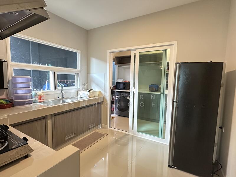 Anasiri Wongwaen-Lamlukka, Pathum Thani, Soi Bueng Kham Phroi, Bung Kham Proi, Lam Luk Ka, Pathum Thani, 3 Bedrooms, 152 sqm, Semi-Detached House (Twin House) For Sale, by Tiwakorn Boonsanongchokying, 500022700 - DDproperty.com