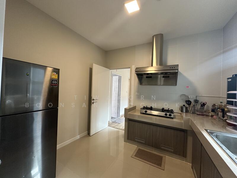 Anasiri Wongwaen-Lamlukka, Pathum Thani, Soi Bueng Kham Phroi, Bung Kham Proi, Lam Luk Ka, Pathum Thani, 3 Bedrooms, 152 sqm, Semi-Detached House (Twin House) For Sale, by Tiwakorn Boonsanongchokying, 500022700 - DDproperty.com