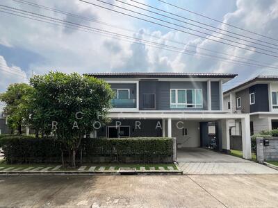 ขาย - Centro Sathorn-Kallapapruek : เซนโทร สาทร-กัลปพฤกษ์, กรุงเทพ