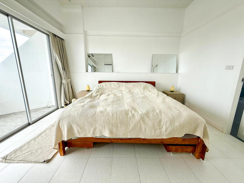 For Sale - Pattaya Condotel Chain, Chon Buri