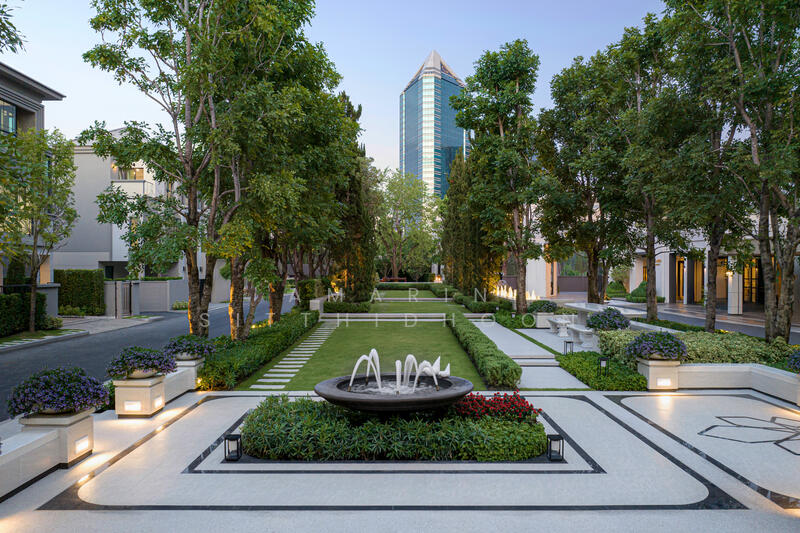 ขาย - Baan Klang Muang Classe Ratchayothin : บ้านกลางเมือง คลาสเซ่ รัชโยธิน, กรุงเทพ