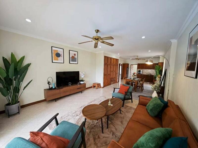 For Sale - Business Hotel for Sale - Prime Location in Jomtien, Chon Buri (Pattaya)