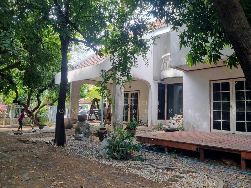 ขายบ้านเดี่ยวหลังมุม 2 ชั้น ขนาด 111 ตรว. ติดถนนพหลโยธิน ขายตามสภาพ แขวงอนุสาวรีย์ กรุงเทพฯ, กรุงเทพ, พหลโยธิน, อนุสาวรีย์, บางเขน, กรุงเทพ, 444 ตร.ม., บ้านเดี่ยว ขาย, โดย Jutanon Komoottanaruk, 500023141 - DDproperty.com