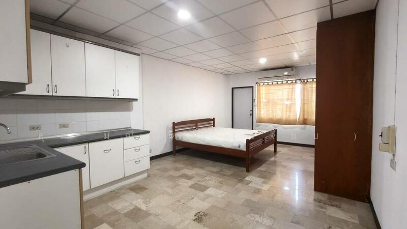 For Sale - The Trio Garden condominium, Bangkok